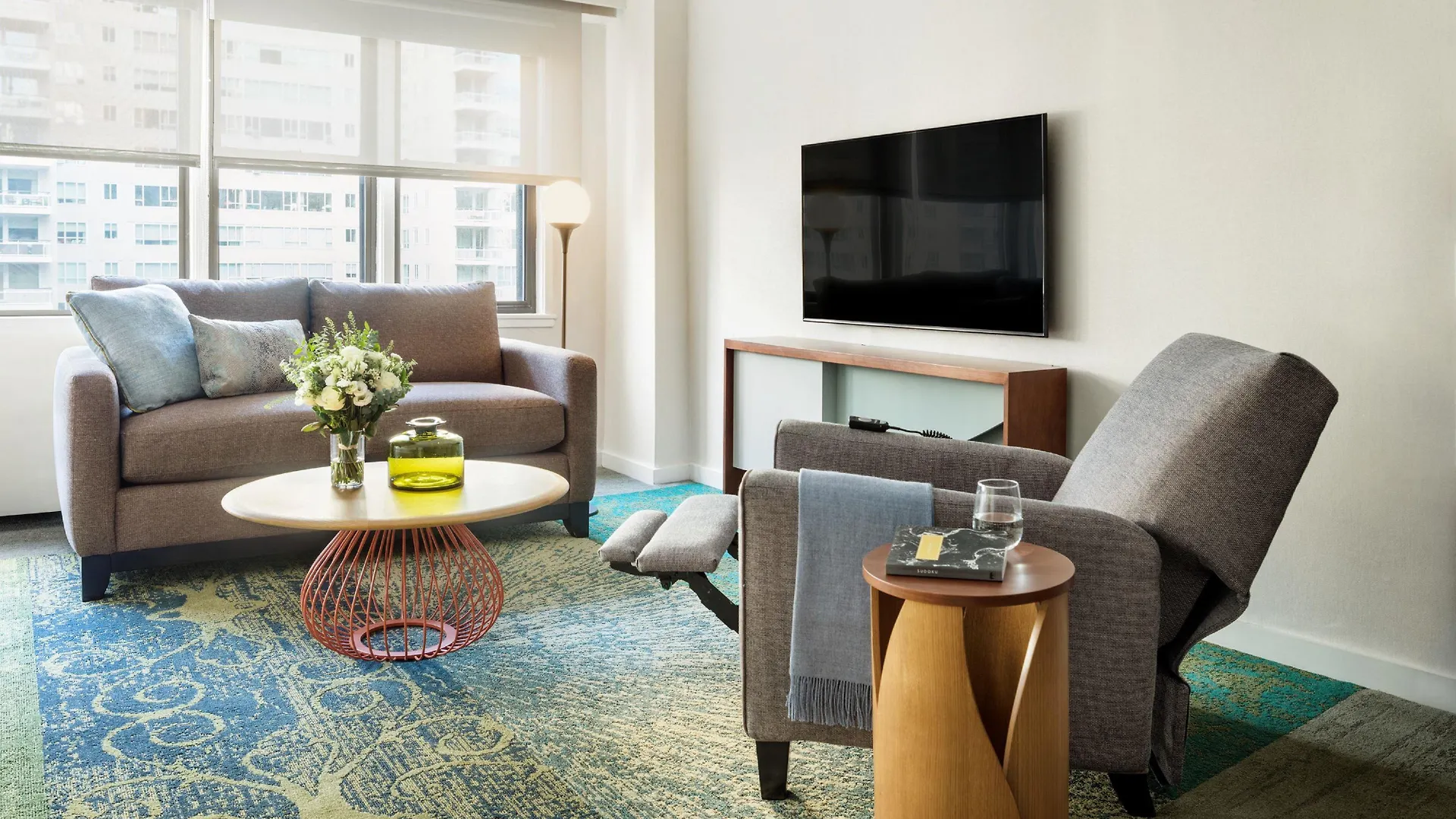 The Gardens Sonesta Es Suites New York